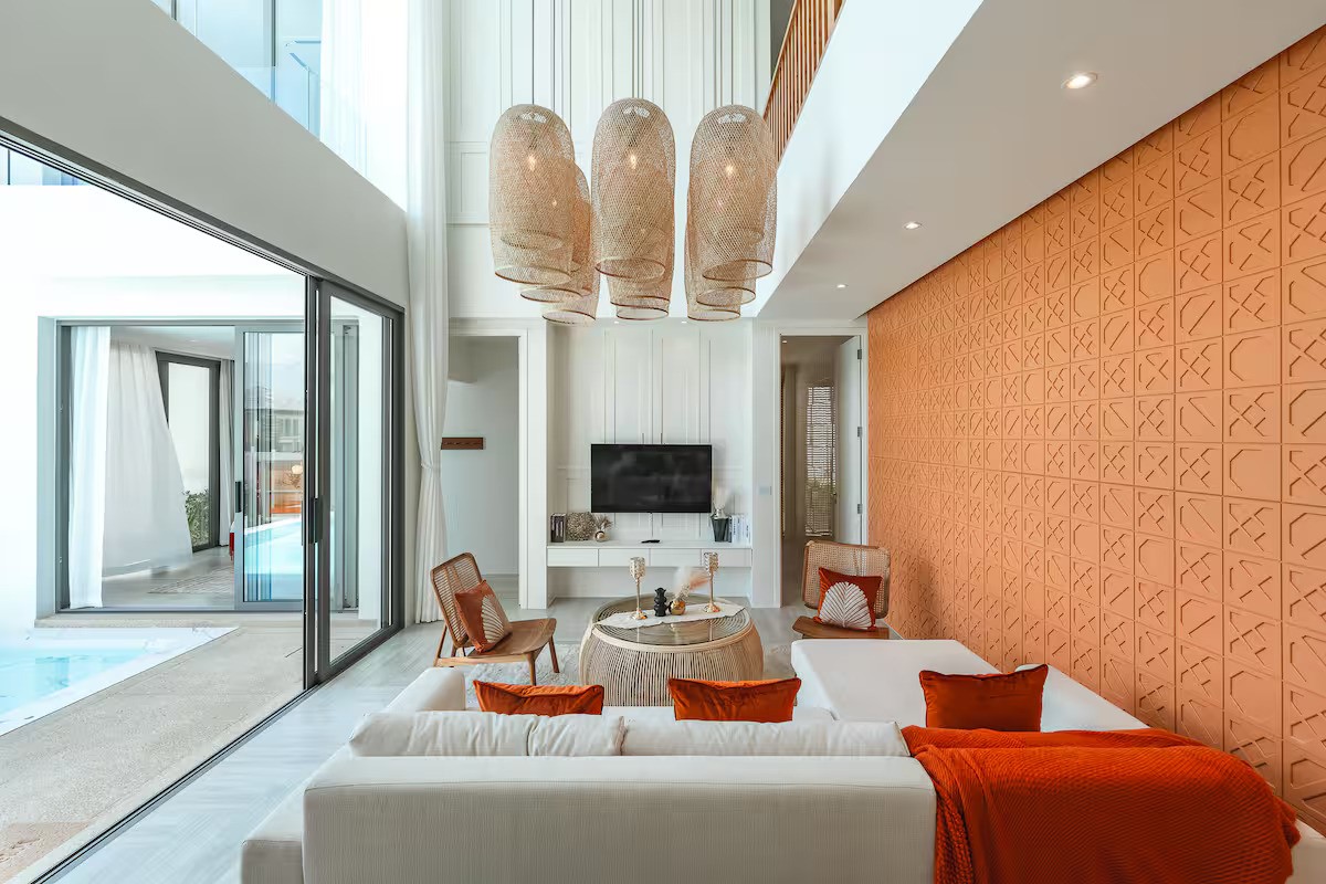 Luxury Modern Pool Villa for Sale in Bangtao, Phuket – Exclusive 4-Bedroom Residence in Cherng Talay
