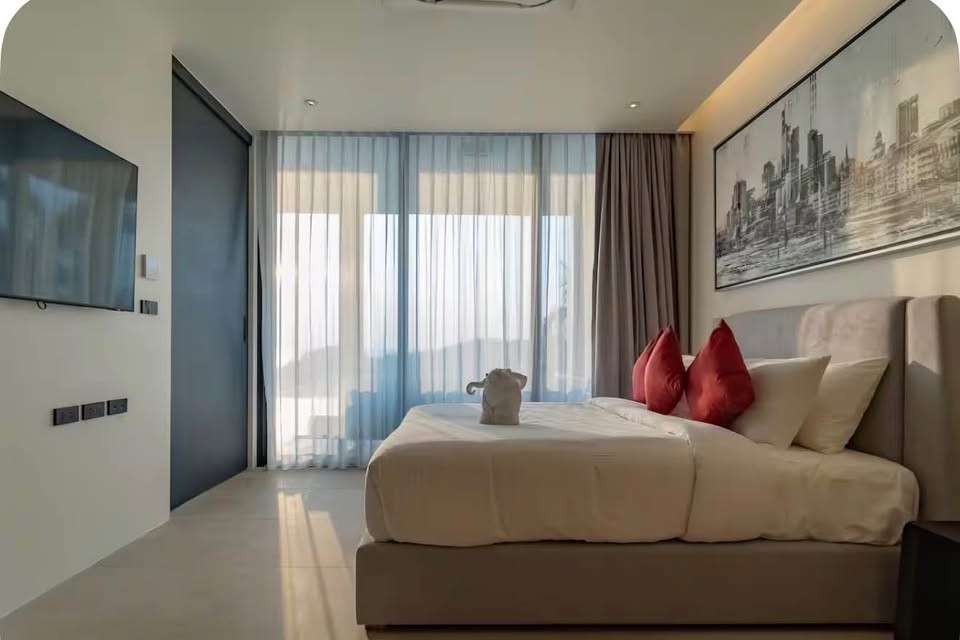 Ultra-Luxury Sea View Villa for Short-Term Rent in Layan, Phuket