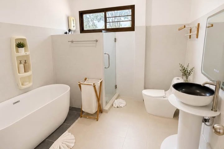 Modern Bali-Style 3 Bedroom Private Pool Villa for Rent in Pasak Soi 4, Cherngtalay, Phuket