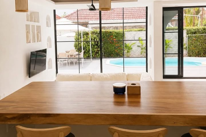 Modern Bali-Style 3 Bedroom Private Pool Villa for Rent in Pasak Soi 4, Cherngtalay, Phuket