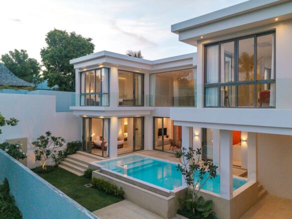 Luxury Modern Pool Villa for Sale in Bangtao, Phuket – Exclusive 4-Bedroom Residence in Cherng Talay