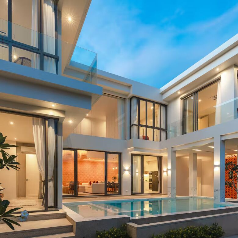 Luxury Modern Pool Villa for Sale in Bangtao, Phuket – Exclusive 4-Bedroom Residence in Cherng Talay