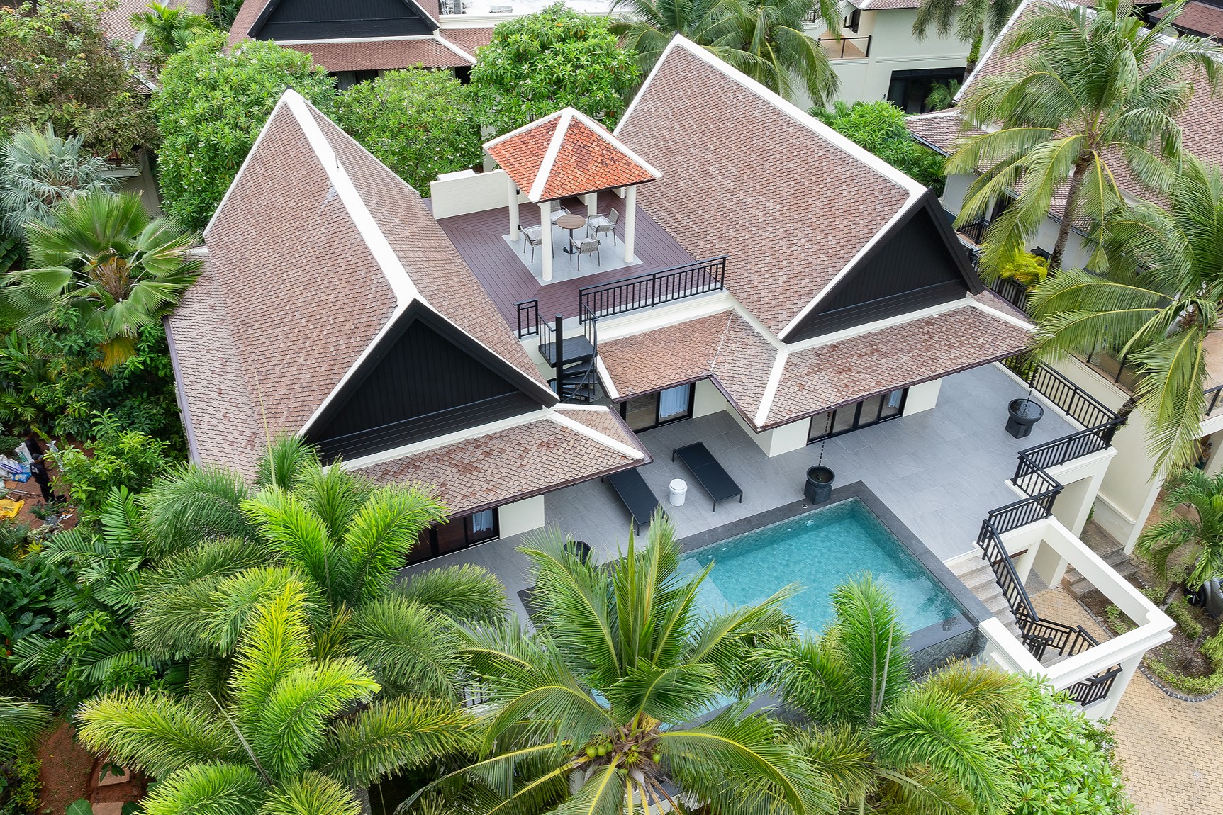 Luxury Beachfront Pool Villa in Bangtao, Phuket – Available for Sale