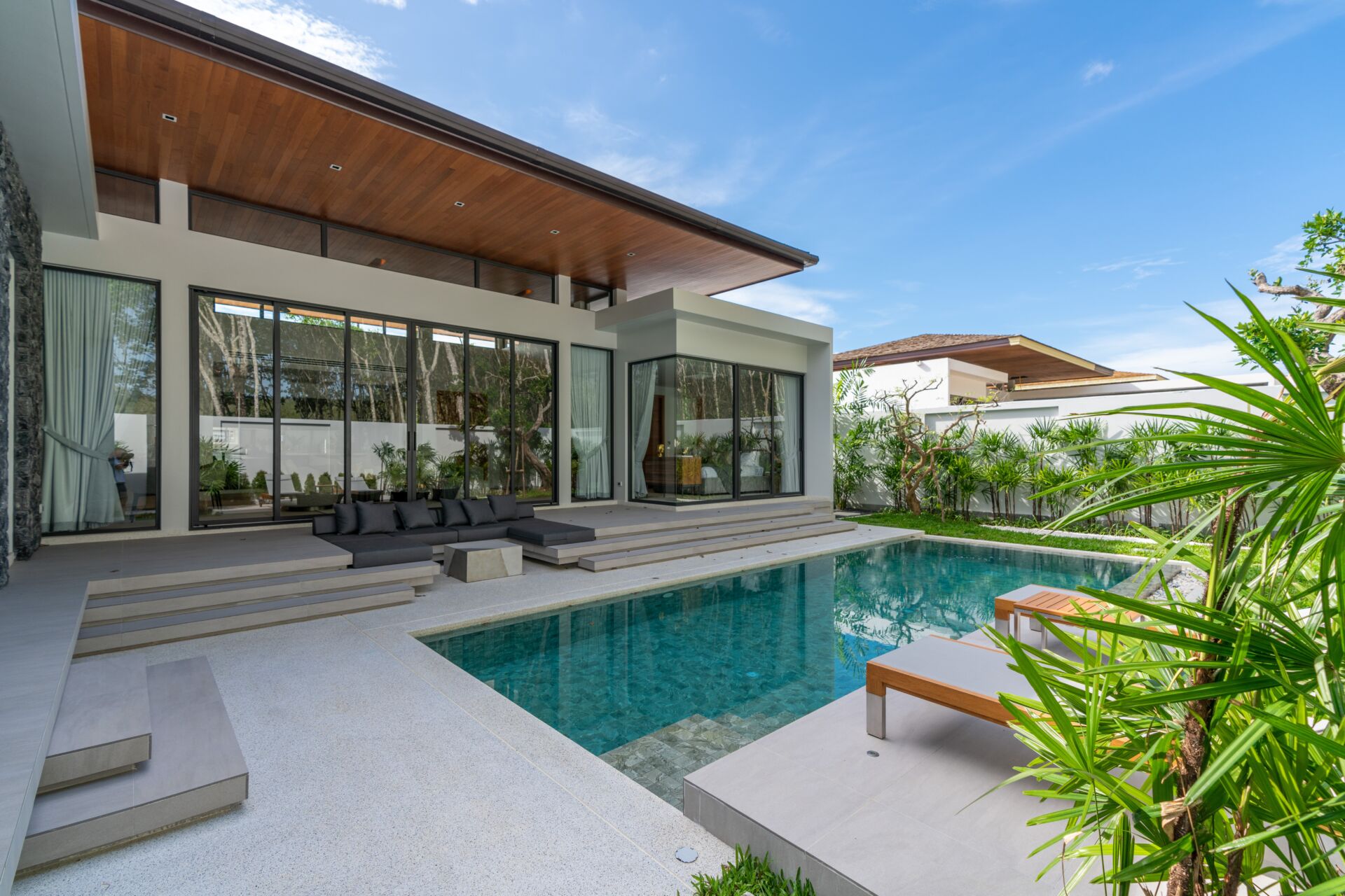 Botanica Modern Loft II – Luxury Modern Pool Villas in Phuket