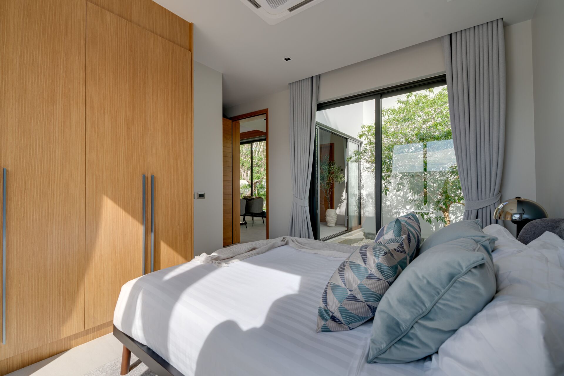 Botanica Modern Loft II – Luxury Modern Pool Villas in Phuket