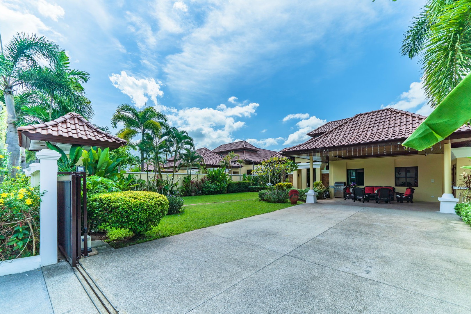 Luxury 4 Bedroom Tropical Pool Villa for Sale in Bang Tao, Phuket