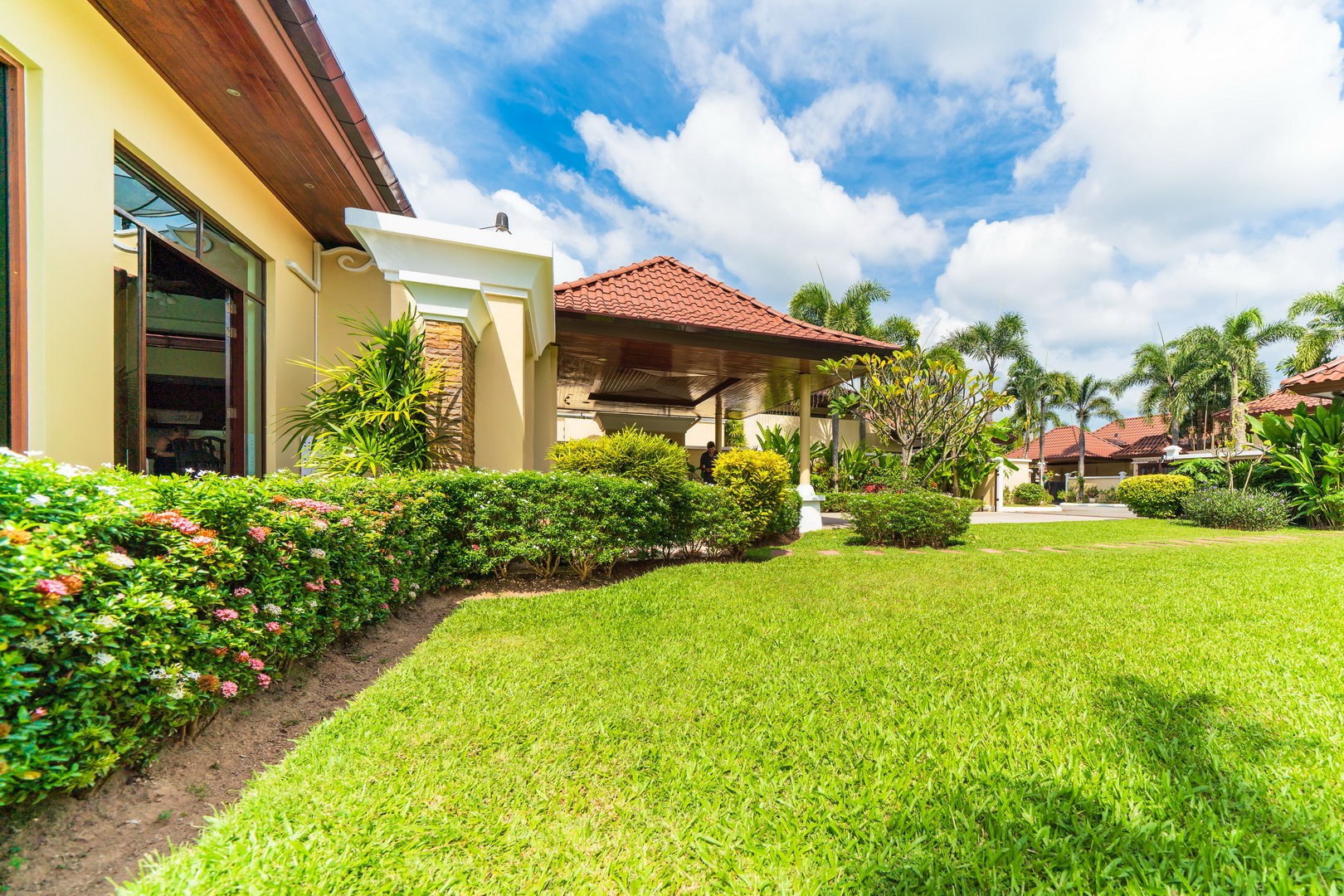 Luxury 4 Bedroom Tropical Pool Villa for Sale in Bang Tao, Phuket