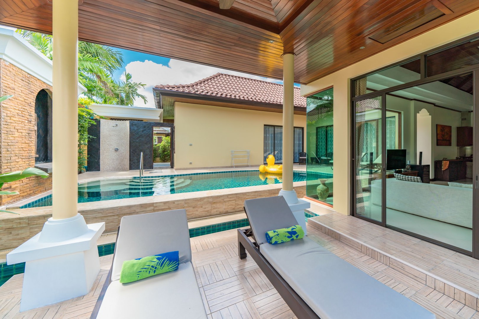 Luxury 4 Bedroom Tropical Pool Villa for Sale in Bang Tao, Phuket