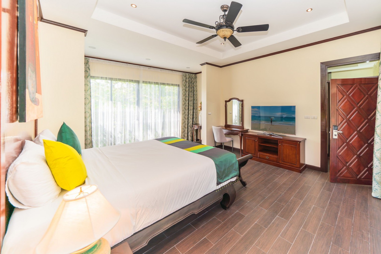 Luxury 4 Bedroom Tropical Pool Villa for Sale in Bang Tao, Phuket