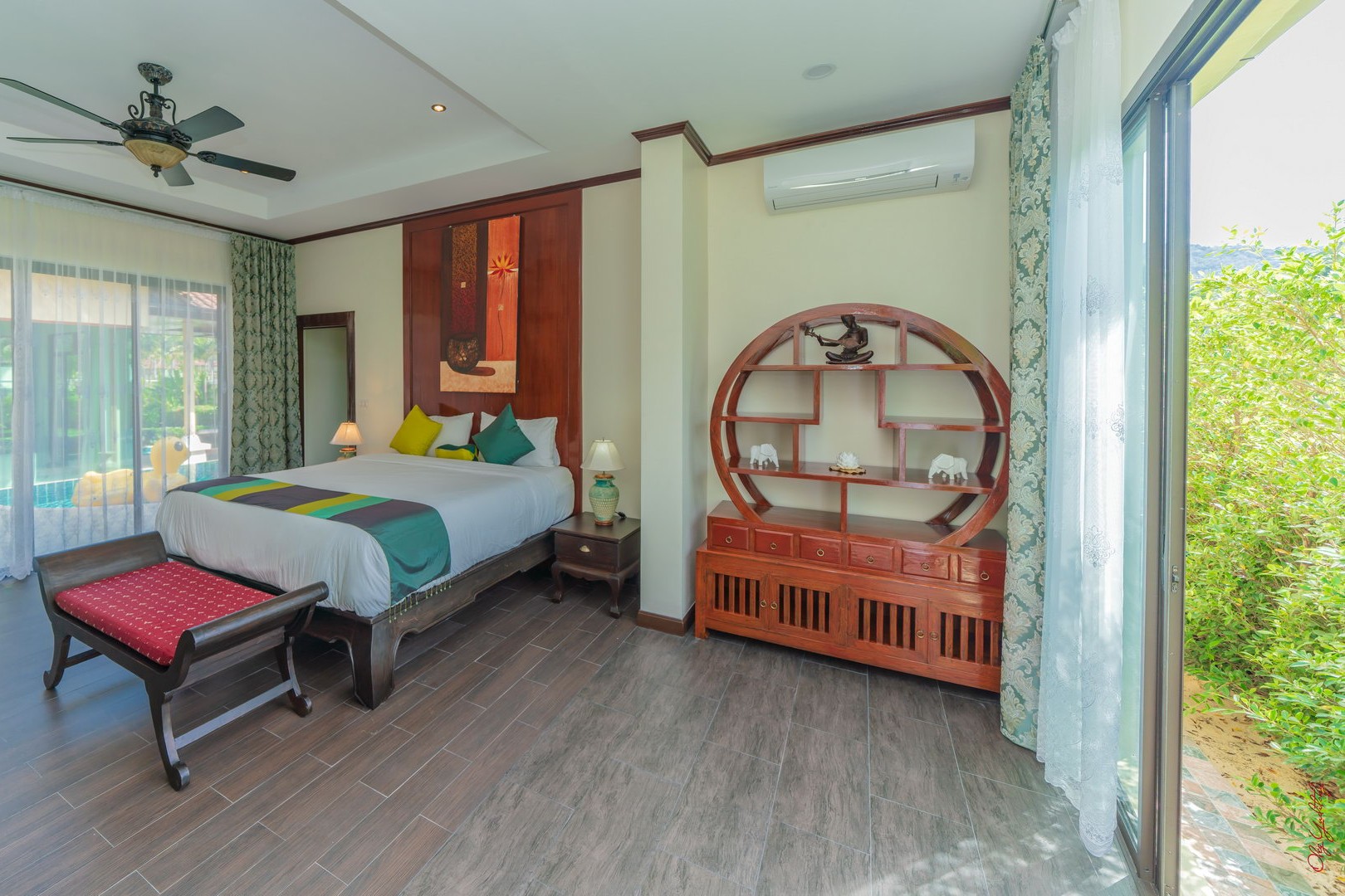 Luxury 4 Bedroom Tropical Pool Villa for Sale in Bang Tao, Phuket