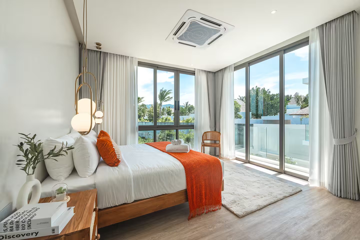 Luxury Modern Pool Villa for Sale in Bangtao, Phuket – Exclusive 4-Bedroom Residence in Cherng Talay