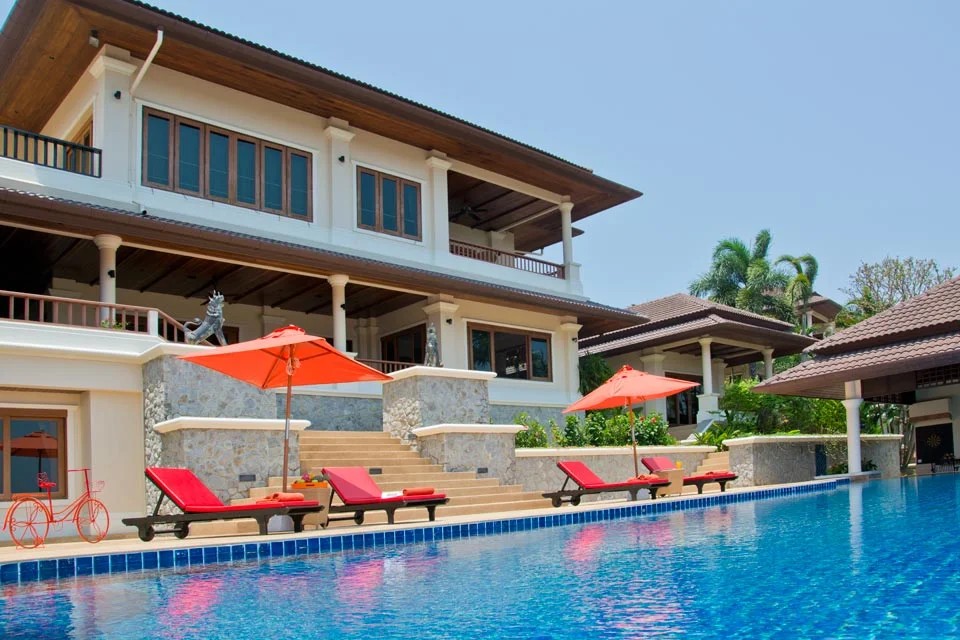 Luxury 6-Bedroom Pool Villa in Layan, Phuket – Private Tropical Retreat Near Layan Beach