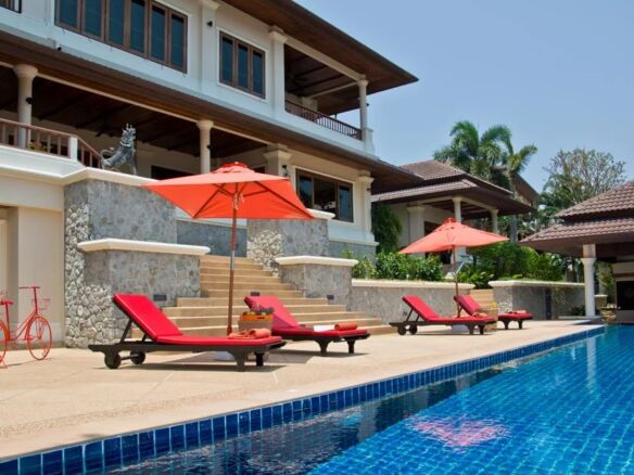 Luxury 6-Bedroom Pool Villa in Layan, Phuket – Private Tropical Retreat Near Layan Beach