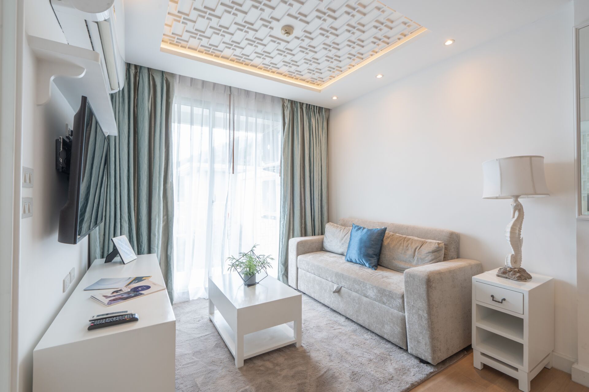 SEAVALE Residences Patong – Luxury Sea View Condominium in Phuket