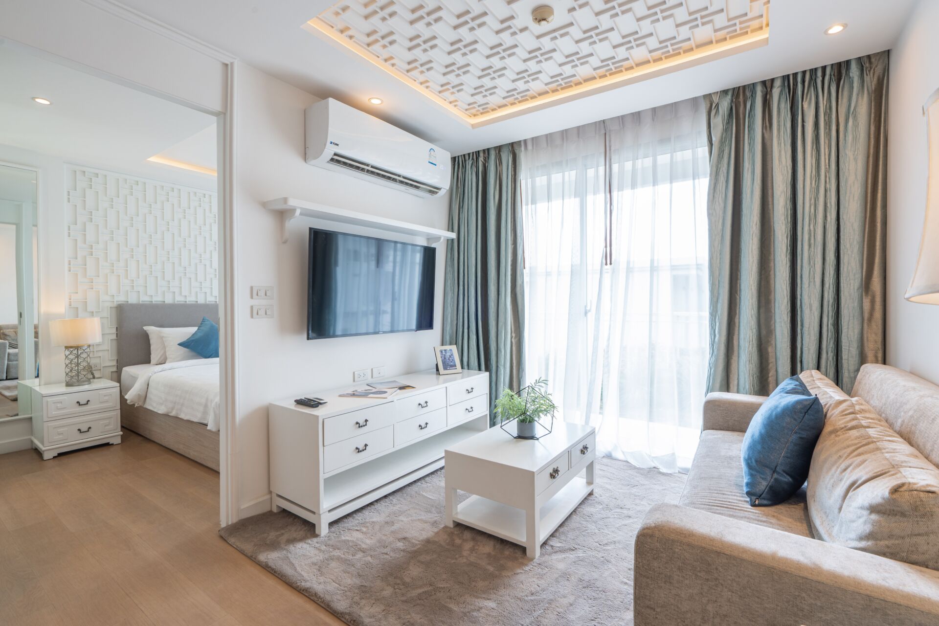 SEAVALE Residences Patong – Luxury Sea View Condominium in Phuket