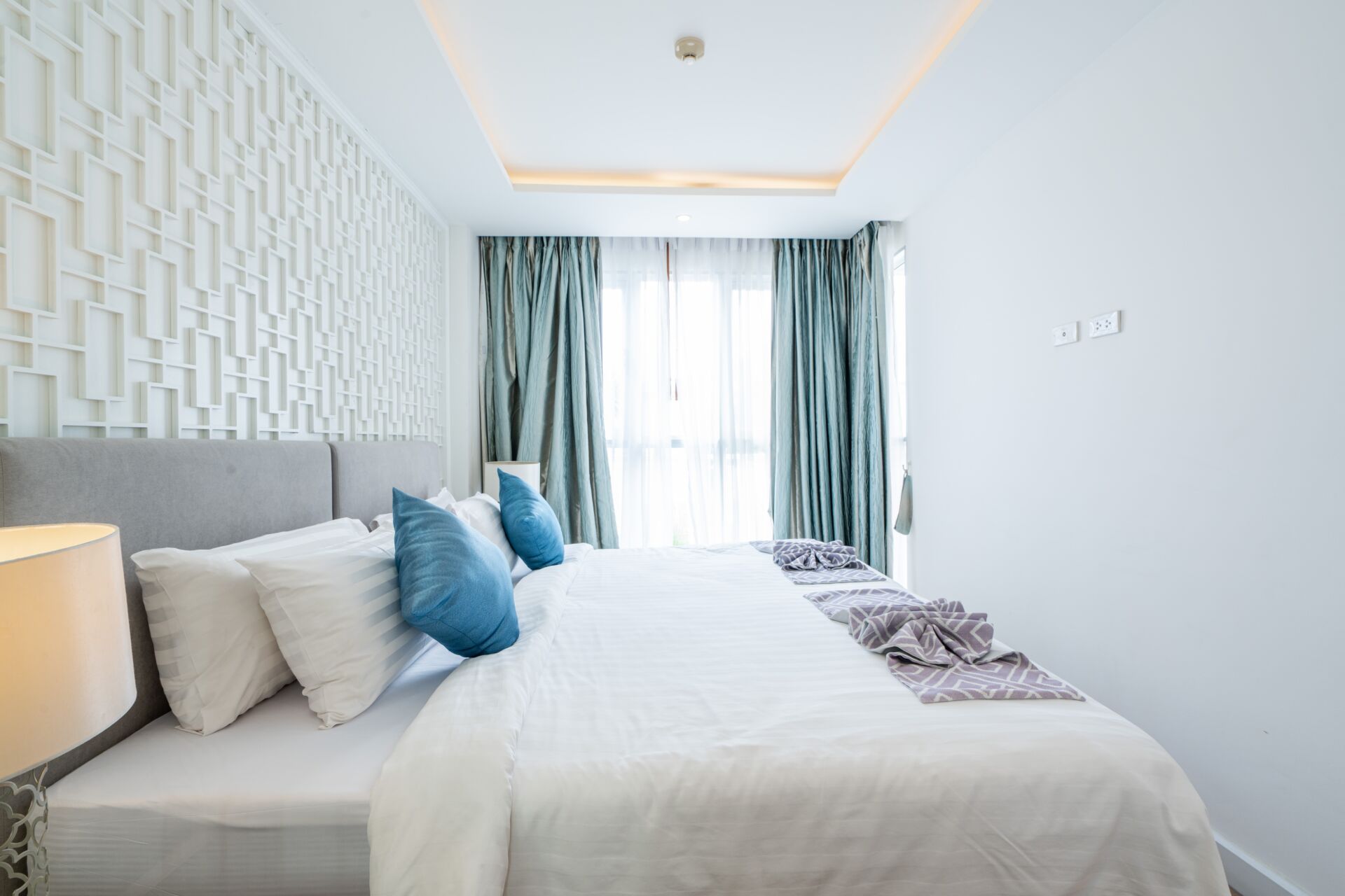 SEAVALE Residences Patong – Luxury Sea View Condominium in Phuket