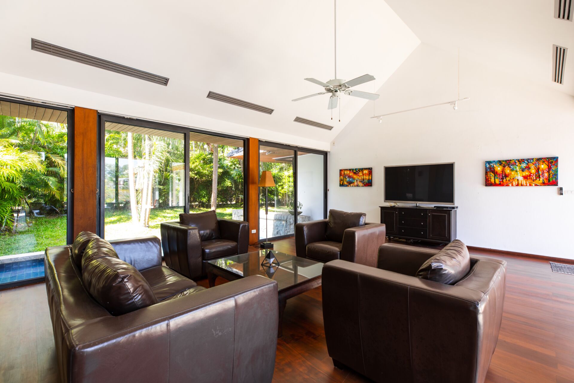 Luxury 4-Bedroom Pool Villa for Sale Near Rawai Beach, Phuket