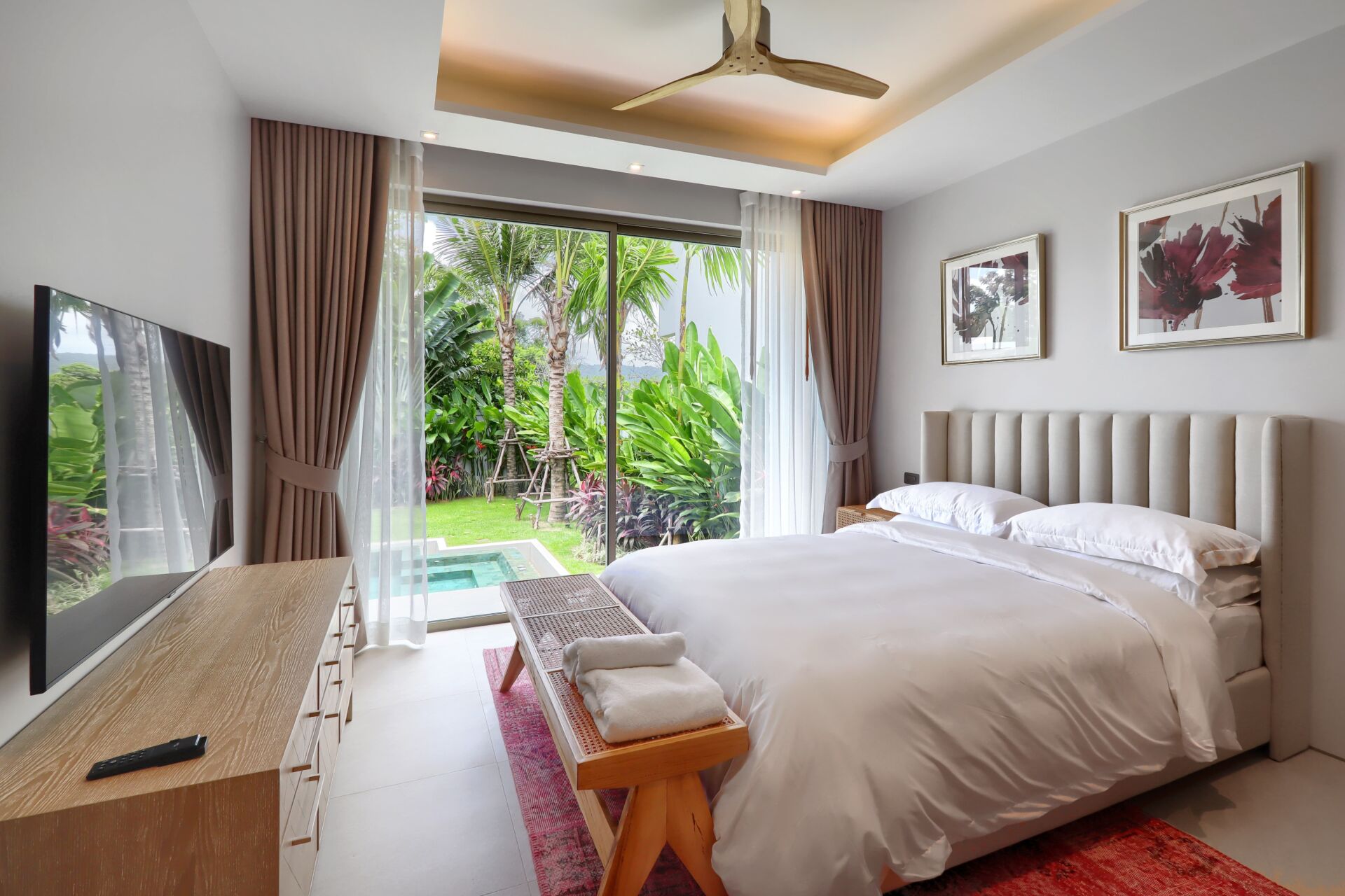 Botanica Lakeside II Phuket – Luxury Tropical Balinese Villas by the Lake