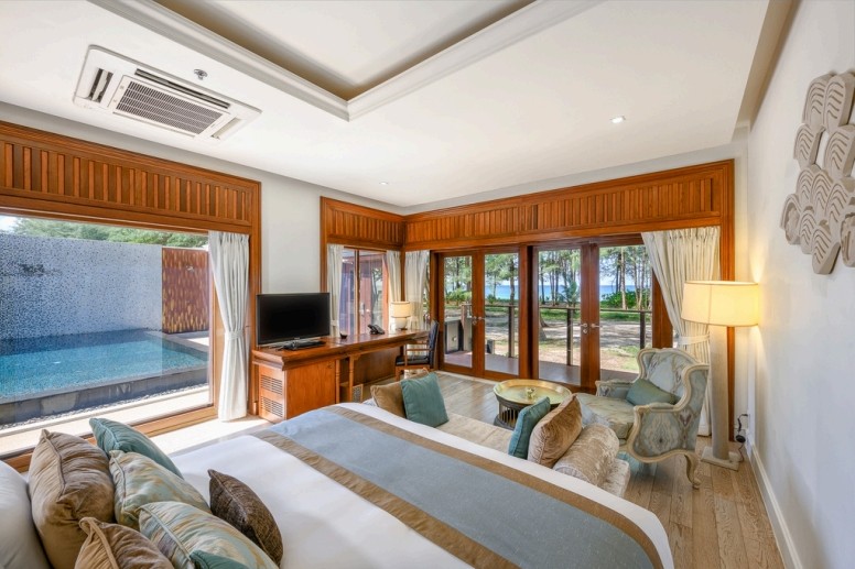 Maikhao Dream Villas & Spa Phuket – Luxury Beachfront Villas for Long-Term Stay in Mai Khao