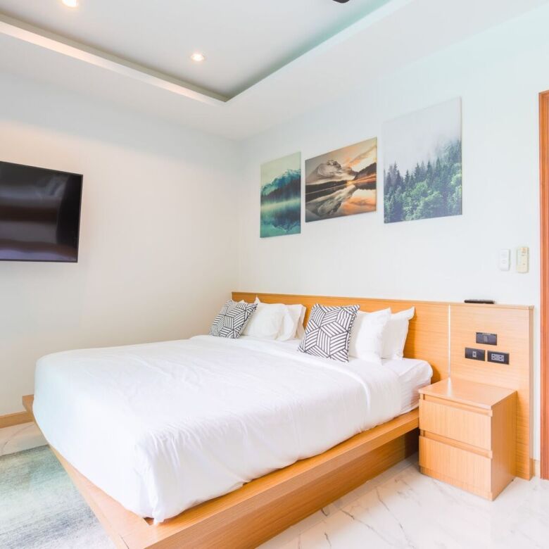 Luxury 4-Bedroom Pool Villa for Long-Term Rent in Pasak, Cherngtalay, Phuket