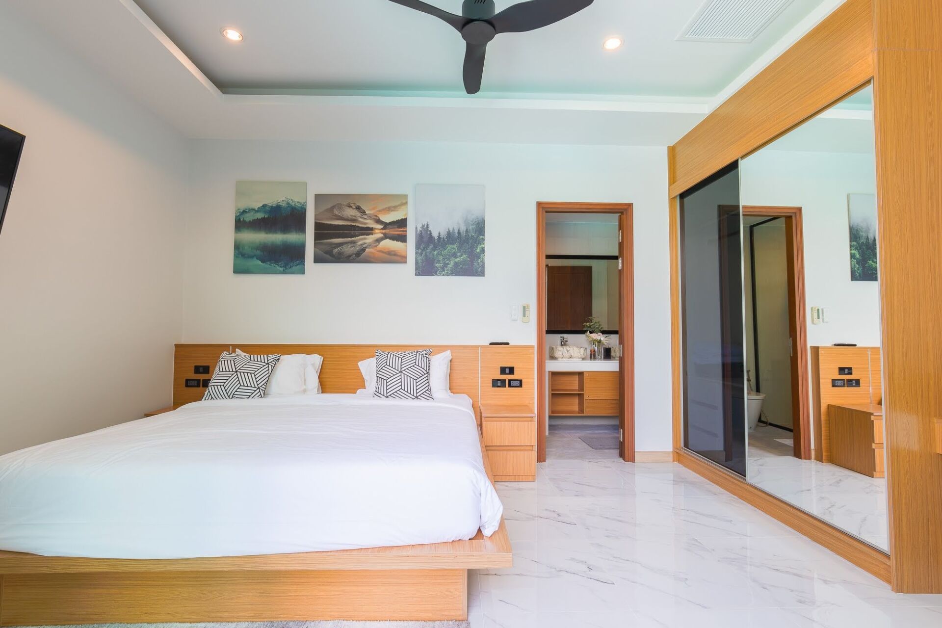 Luxury 4-Bedroom Pool Villa for Long-Term Rent in Pasak, Cherngtalay, Phuket