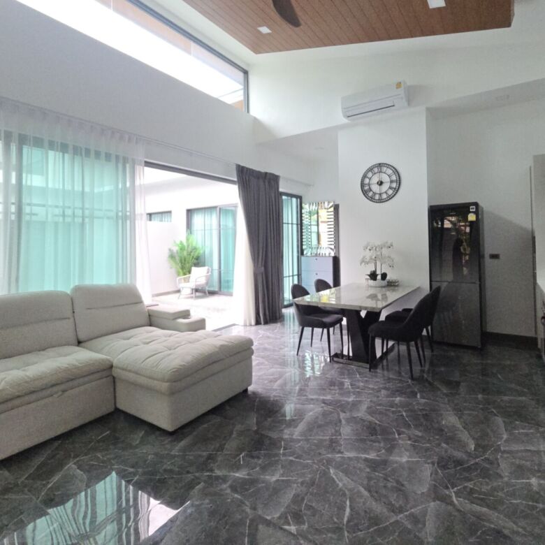 Crystal Villa Rawai Phuket for Sale – Modern 2-Bedroom Private Pool Villa