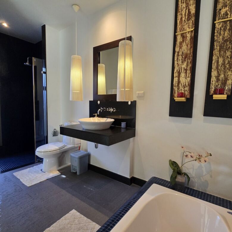 Oriental-Style 3-Bedroom Pool Villa for Sale in Rawai, Phuket | Kok Yang Estate