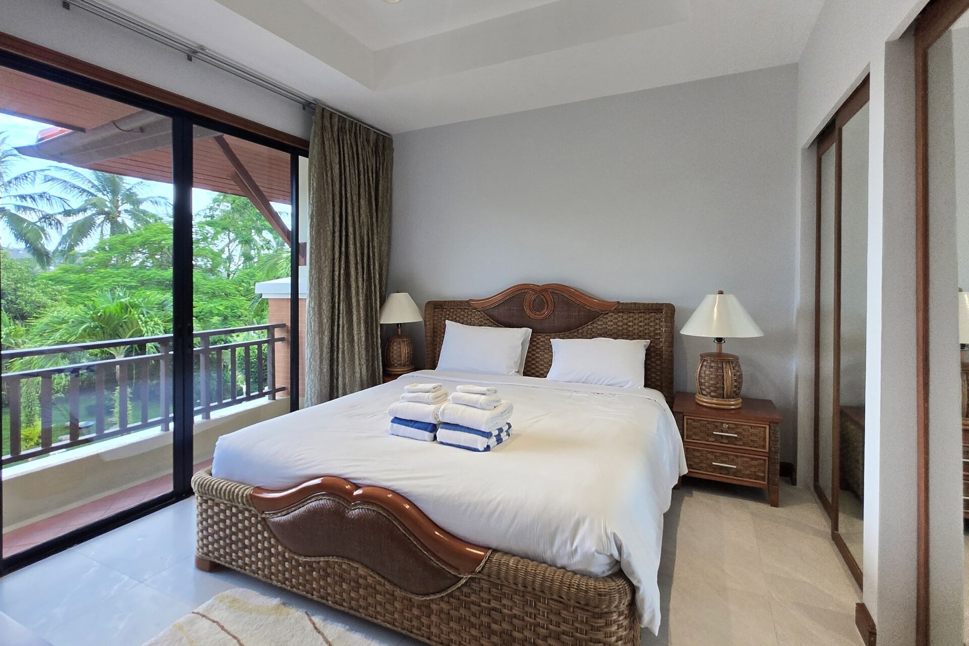 Luxury 5-Bedroom Lakefront Villa for Sale in Laguna, Phuket | Private Pool & Large Garden