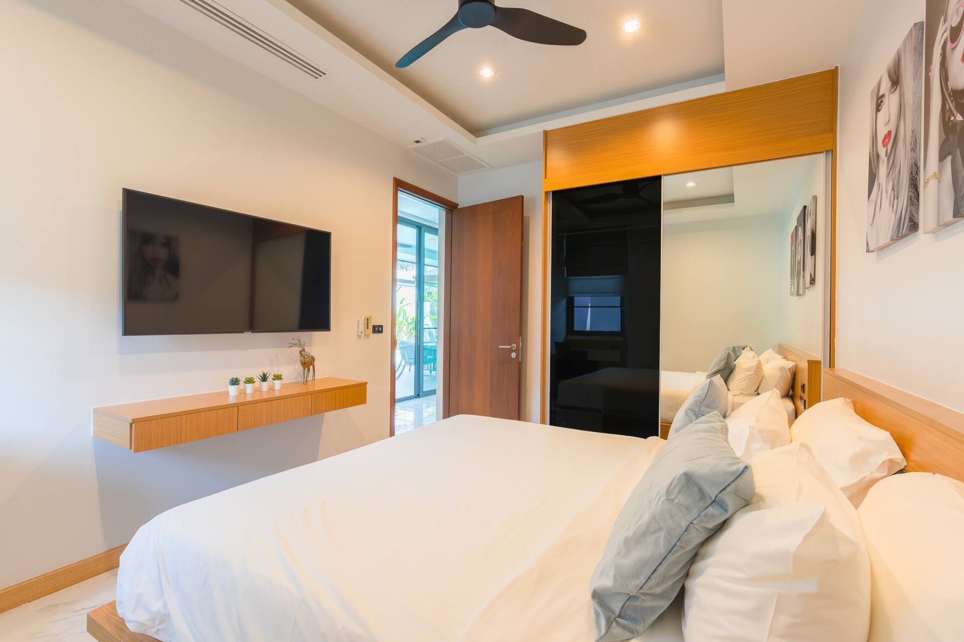 Luxury 4-Bedroom Pool Villa for Long-Term Rent in Pasak, Cherngtalay, Phuket