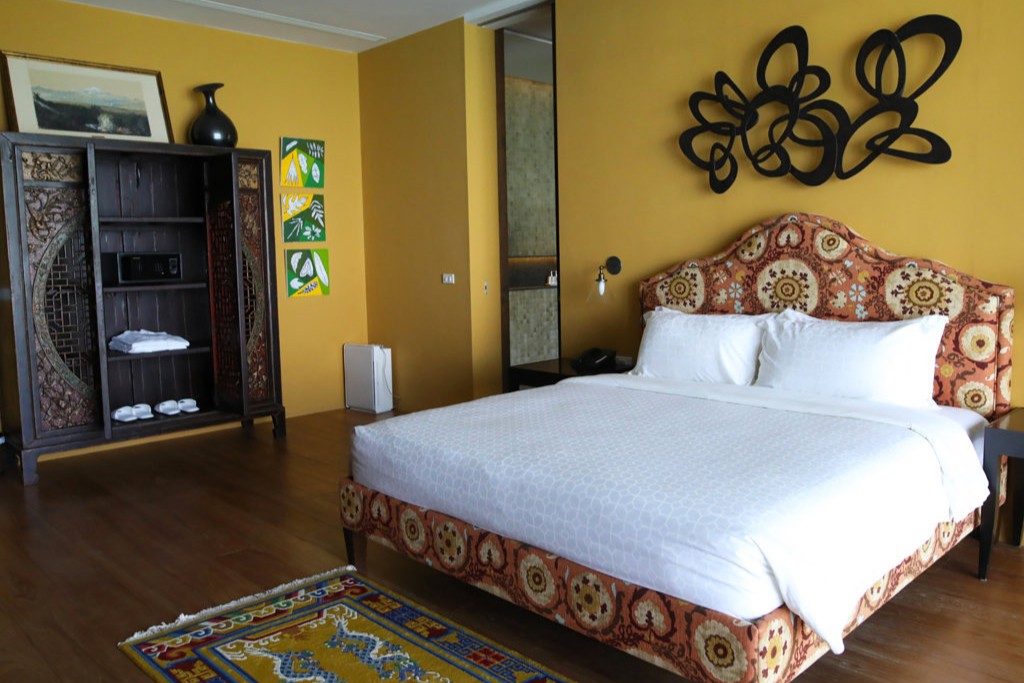 Villa Amarisa – Ultra-Luxury Oceanfront Villa for Rent in Kamala, Phuket