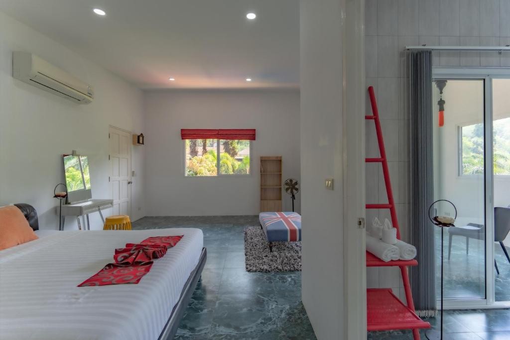 Luxury 10-Bedroom Private Pool Villa for Rent in Chalong, Phuket