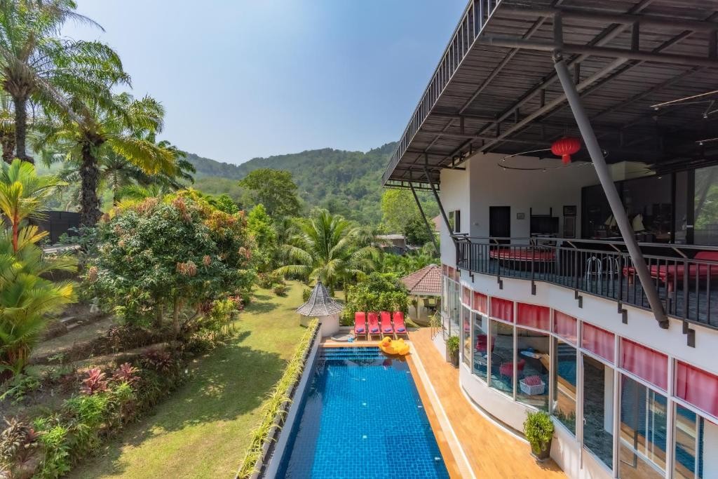 Luxury 10-Bedroom Private Pool Villa for Rent in Chalong, Phuket