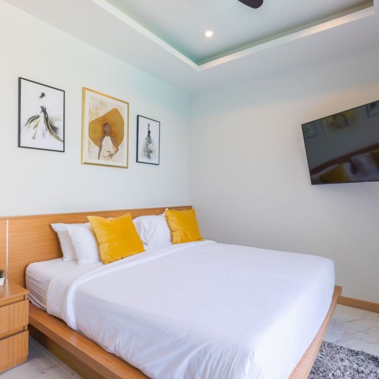 Luxury 4-Bedroom Pool Villa for Long-Term Rent in Pasak, Cherngtalay, Phuket