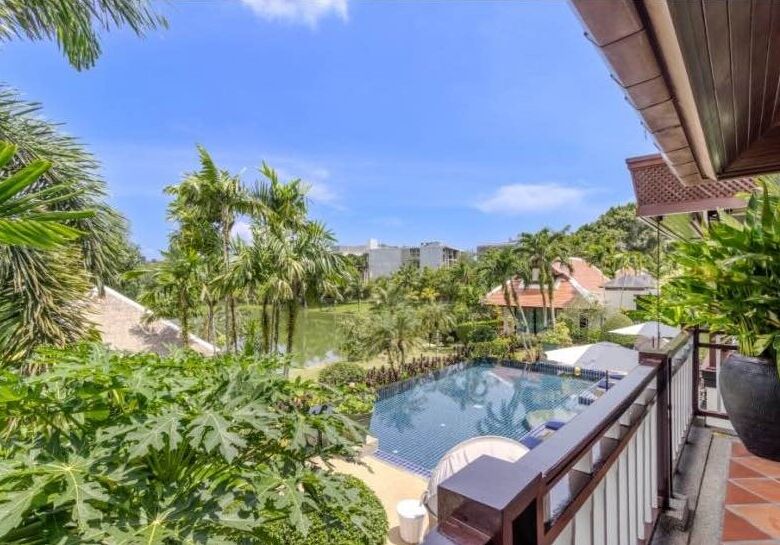 Baan Bua Nai Harn – Luxury 6-Bedroom Lakeside Villa Near Nai Harn Beach