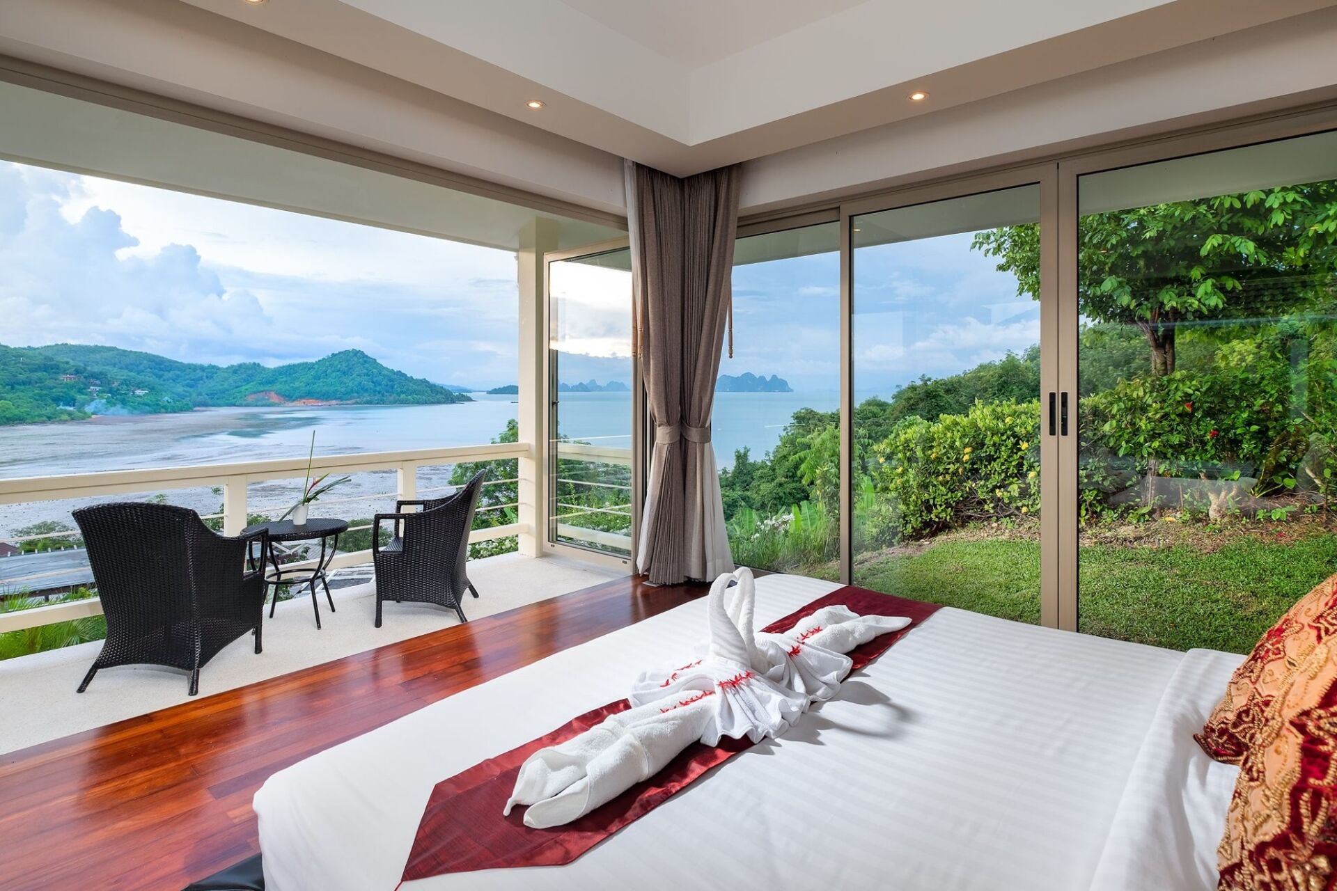 Luxury 5-Bedroom Sea View Villa in Ao Por, Phuket