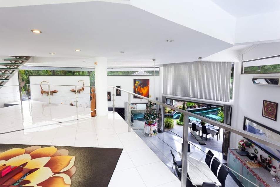 Luxury 5-Bedroom Private Pool Villa for Sale in Rawai, Phuket | Expansive Estate on 1,872 Sq.m. Land