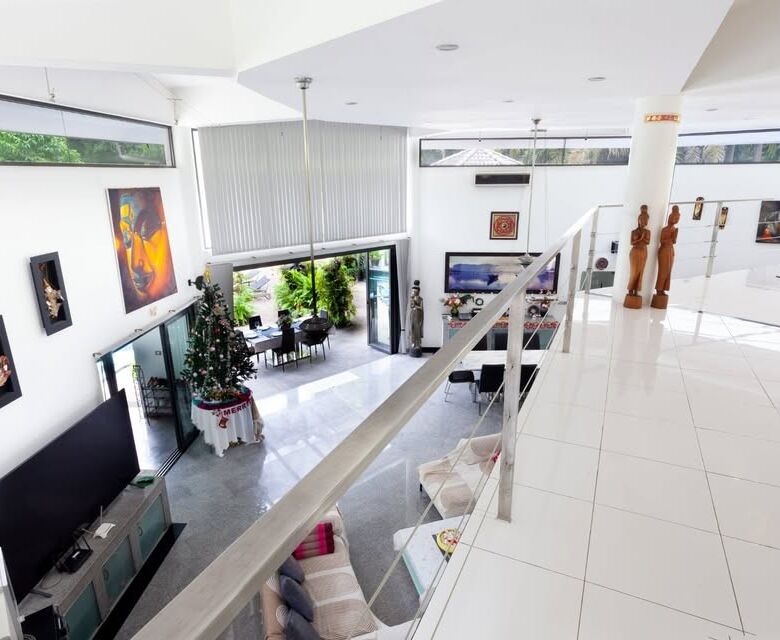 Luxury 5-Bedroom Private Pool Villa for Sale in Rawai, Phuket | Expansive Estate on 1,872 Sq.m. Land