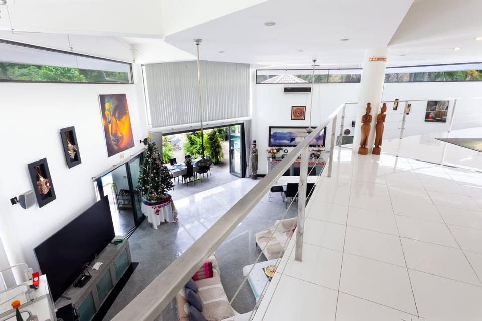 Luxury 5-Bedroom Private Pool Villa for Sale in Rawai, Phuket | Expansive Estate on 1,872 Sq.m. Land