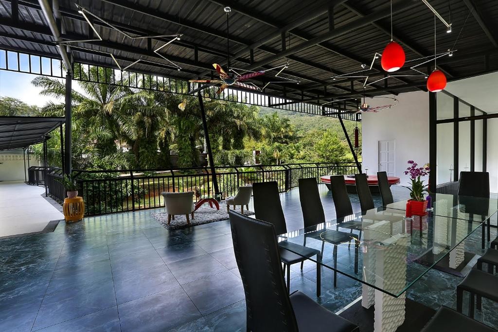 Luxury 10-Bedroom Private Pool Villa for Rent in Chalong, Phuket