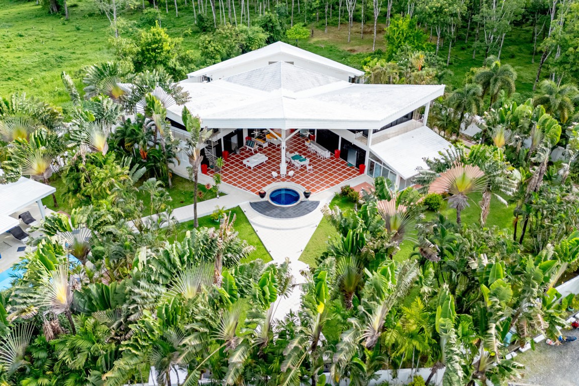 Unique 5-Bedroom Luxury Estate with Expansive Tropical Gardens on Phuket’s East Coast