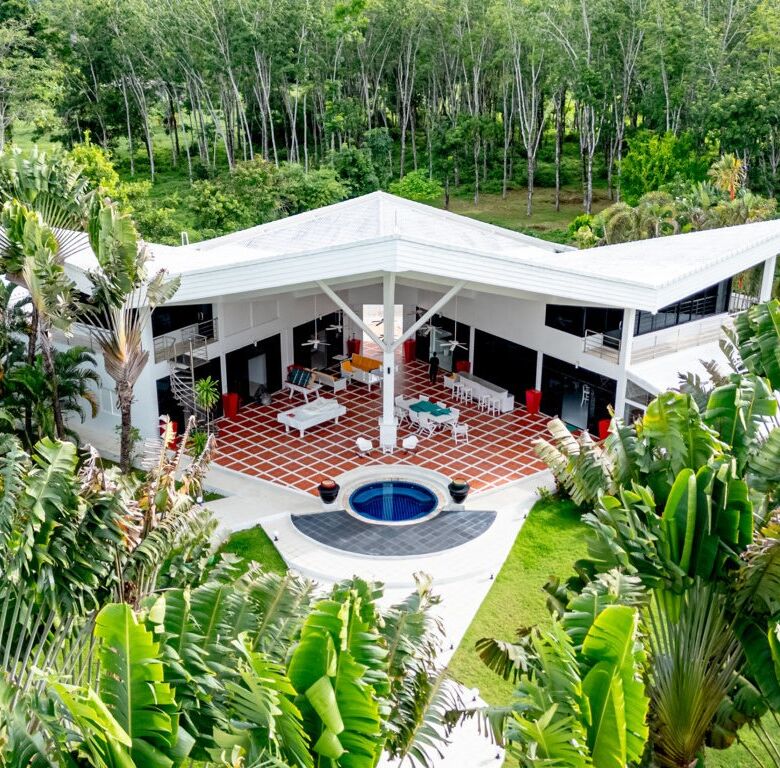 Unique 5-Bedroom Luxury Estate with Expansive Tropical Gardens on Phuket’s East Coast