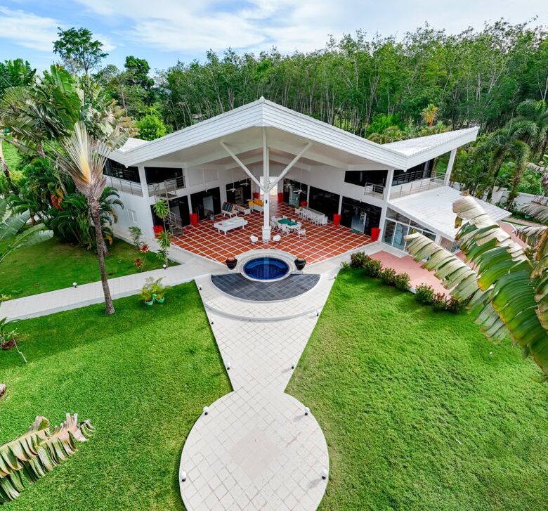 Unique 5-Bedroom Luxury Estate with Expansive Tropical Gardens on Phuket’s East Coast