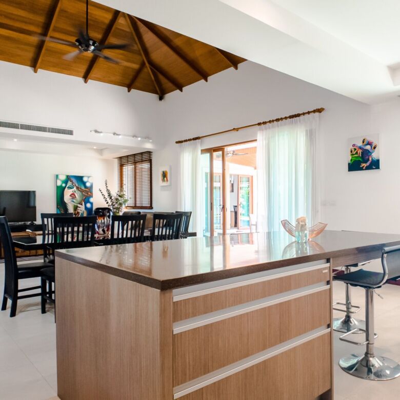 Luxury 4-Bedroom Pool Villa for Long-Term Rent in Cherngtalay, Phuket