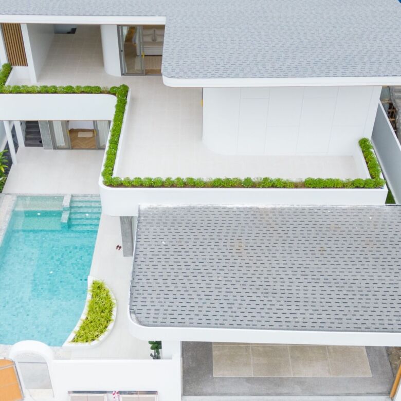 Elegant 2-Bedroom Sea View Villa for Rent with Beach Access