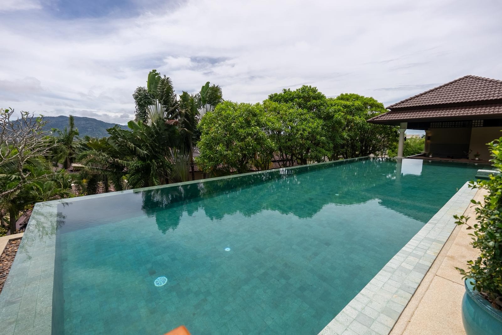 Luxury 7-Bedroom Pool Villa Near Layan Beach, Phuket