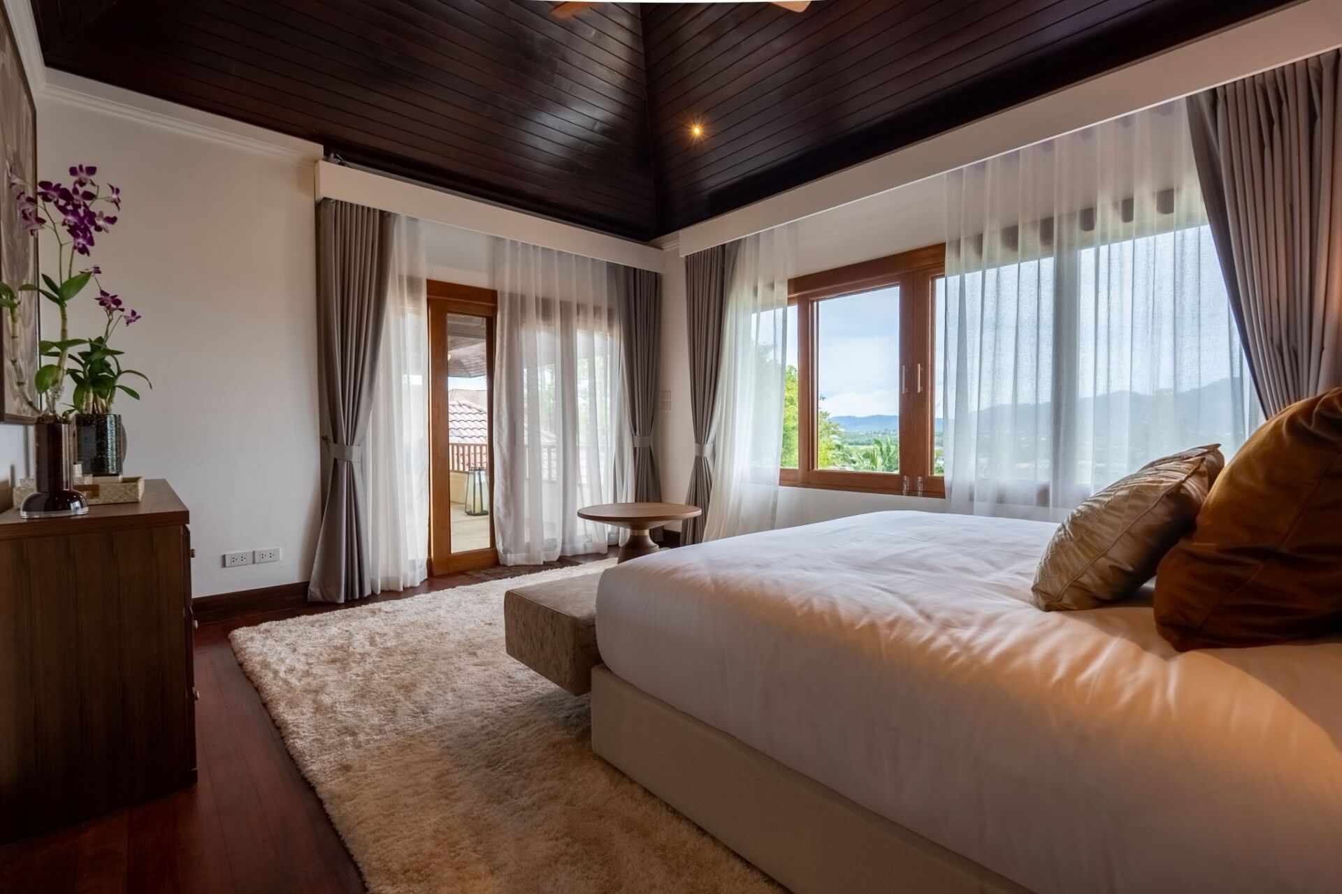 Luxury 7-Bedroom Pool Villa Near Layan Beach, Phuket