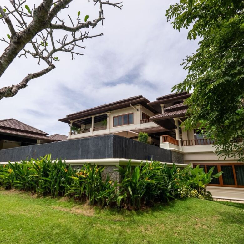 Luxury 7-Bedroom Pool Villa Near Layan Beach, Phuket