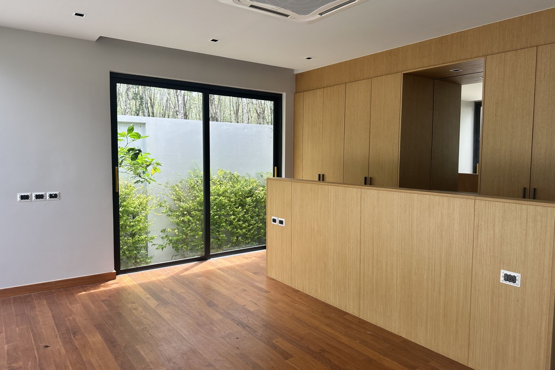 Botanica Modern Loft 2 for Sale | Luxury 3-Bedroom Pool Villa in Bang Tao, Phuket