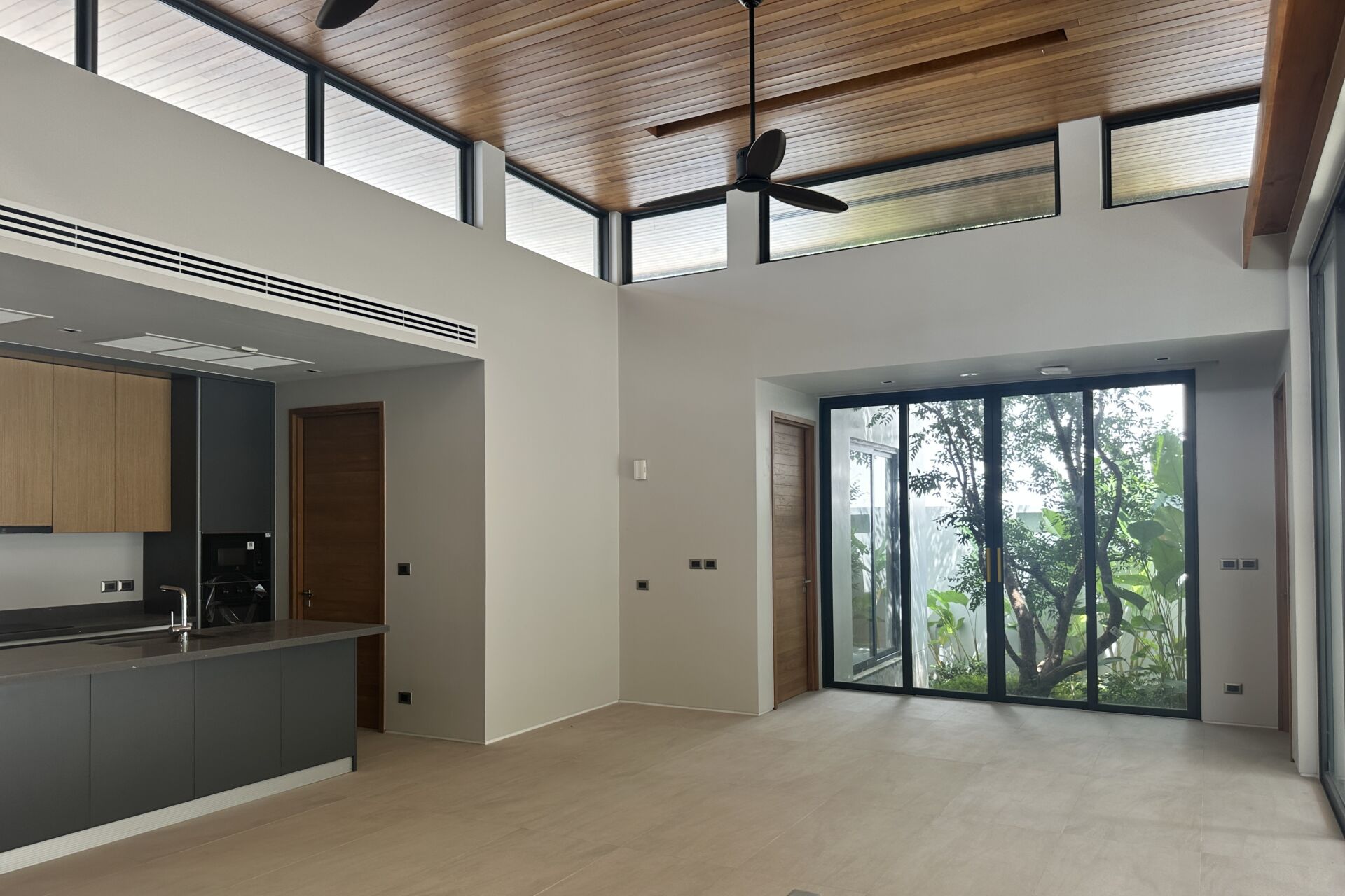 Botanica Modern Loft II: Newly Completed 3-Bedroom Pool Villa for Sale at Bang Jo, Phuket