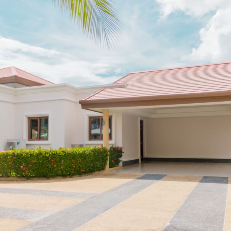 Luxury 4-Bedroom Pool Villa for Long-Term Rent in Cherngtalay, Phuket